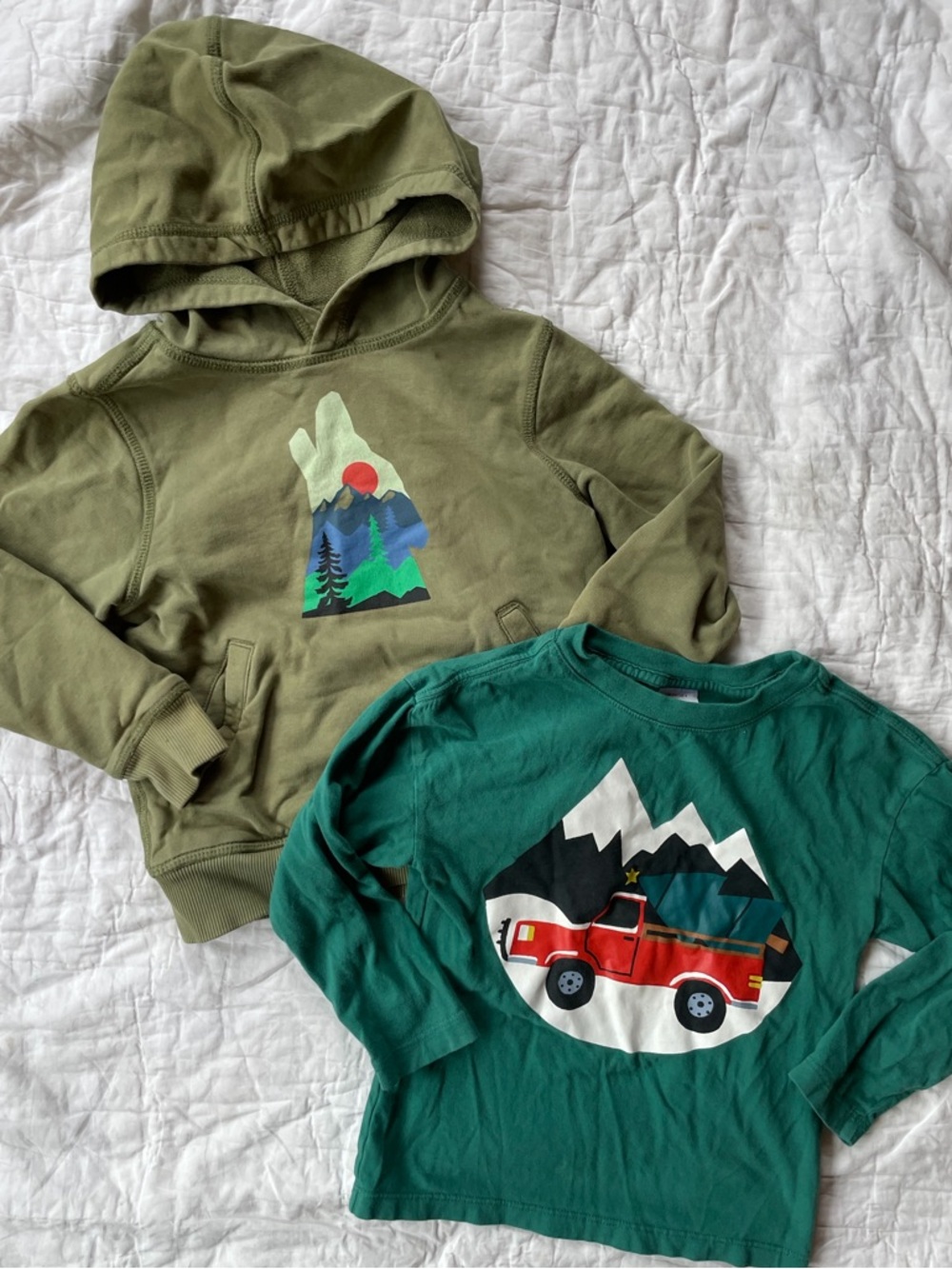 Hanna Andersson boys shirt set, size 4